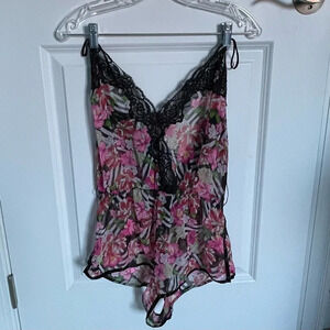 Victoria's Secret Lingerie One Piece Lace Sheer Floral romper 18857